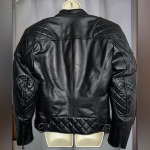 NWT! Belstaff ‘Ivy’ Black Leather Motorcycle Biker Jacket Women’s Medium, ITALY